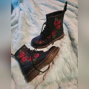 Dr. Martens 1460 VONDA FLORAL LEATHER LACE UP BOOTS Women's size 5 US